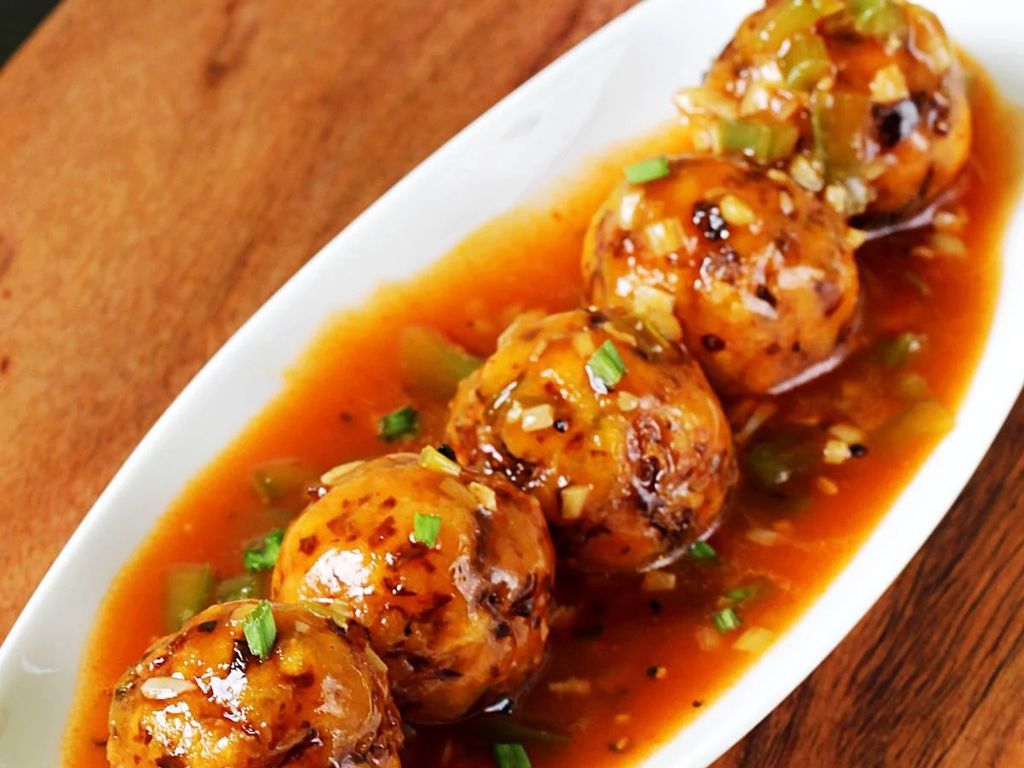 Vegetable Manchurian.