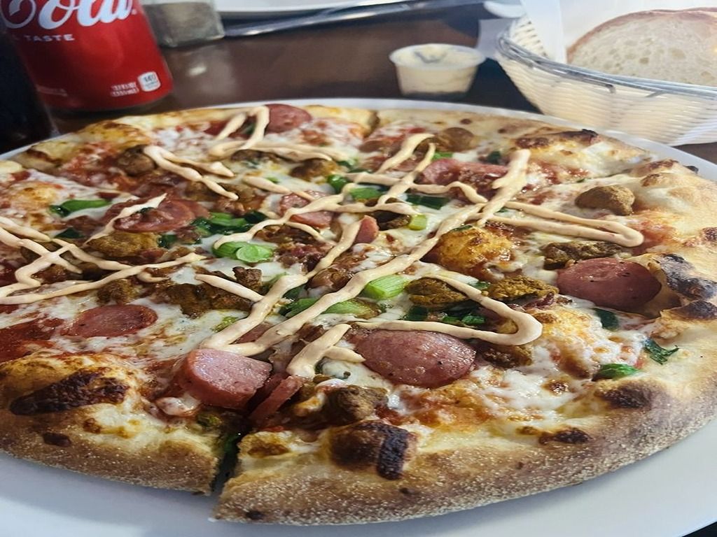 18" The Alamo Pizza.