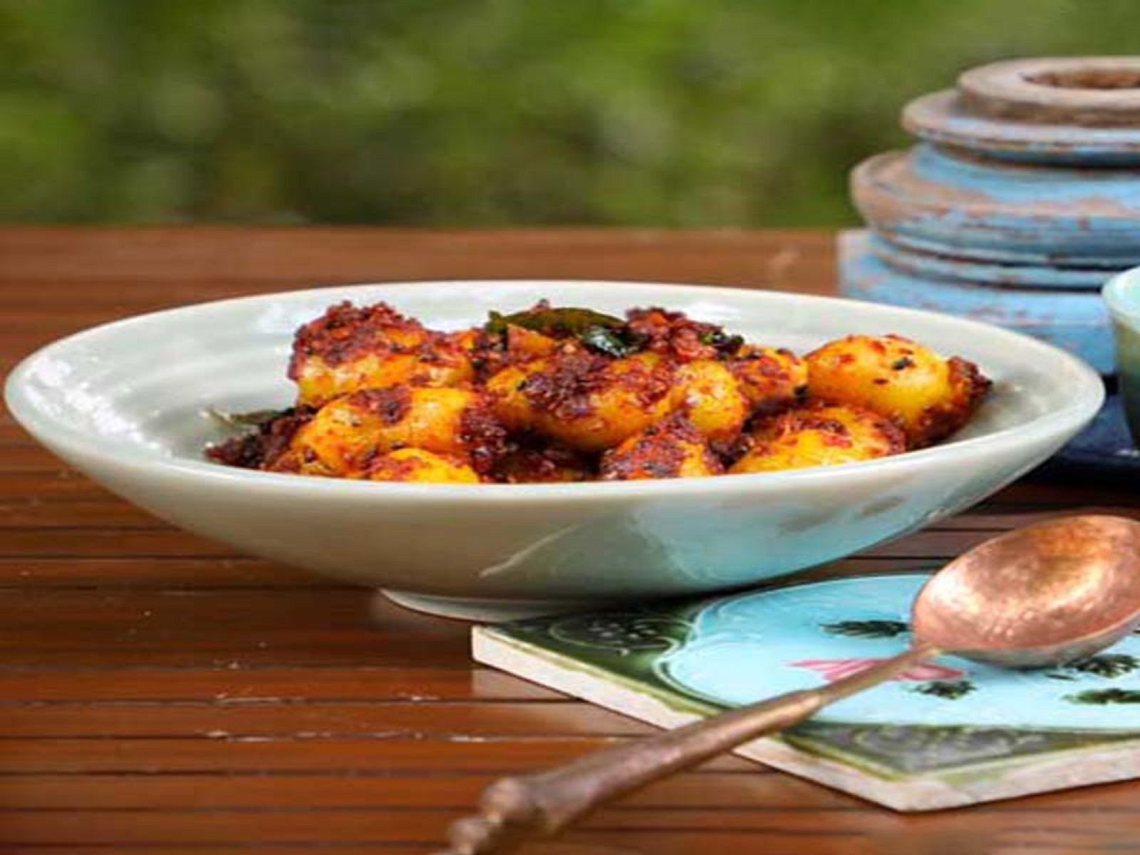 Karaikudi Potato Masala Fry