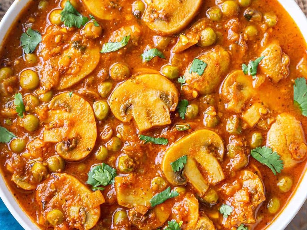 Mushroom Matar (Small  Tray- Serves 10-12 People).