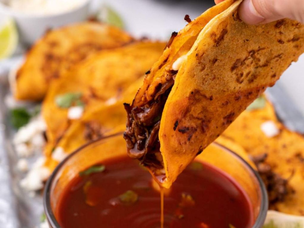 Beef Birria Tacos 3 Pcs