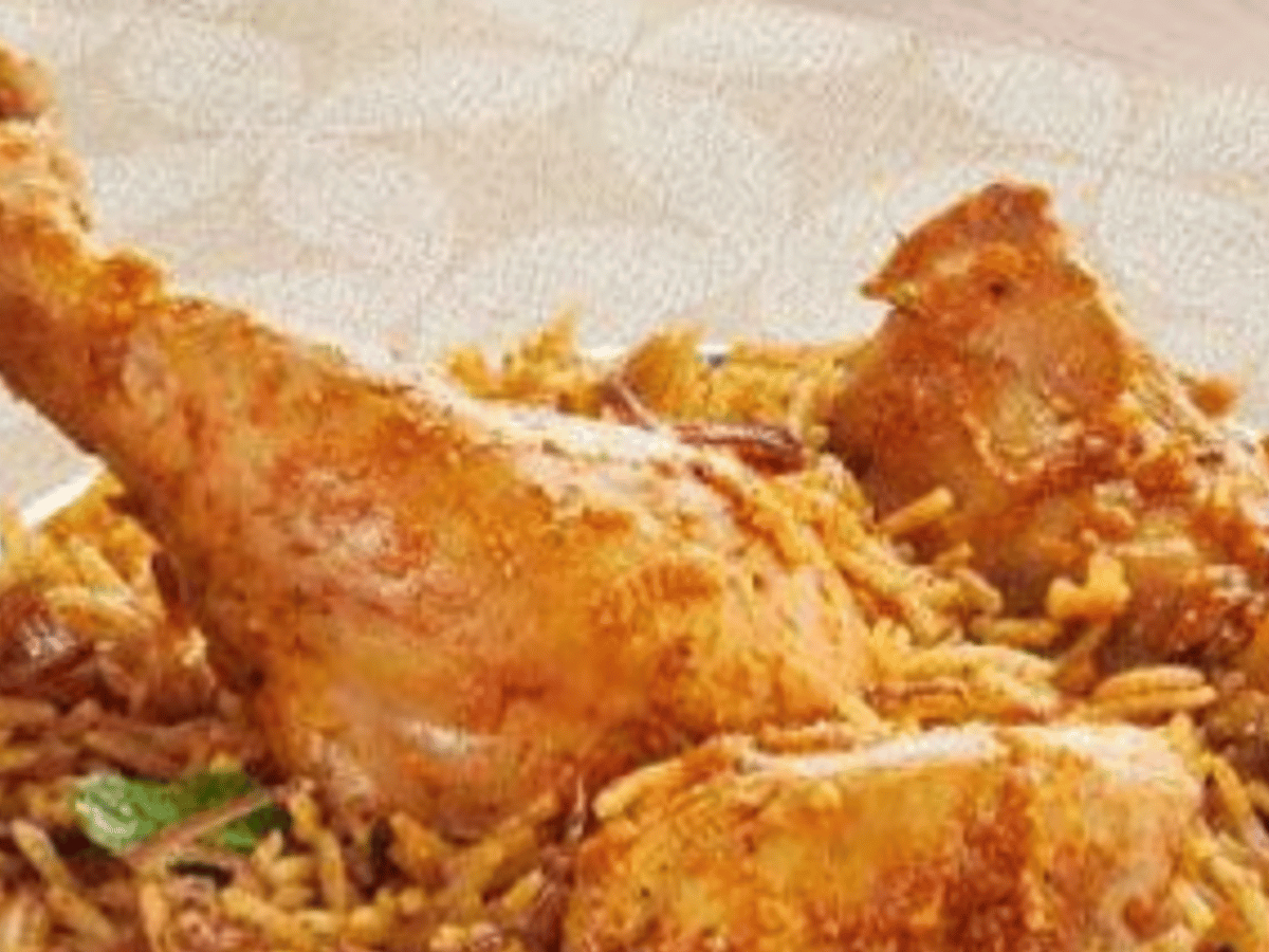 Hyderabadi Chicken Dum Biryani.