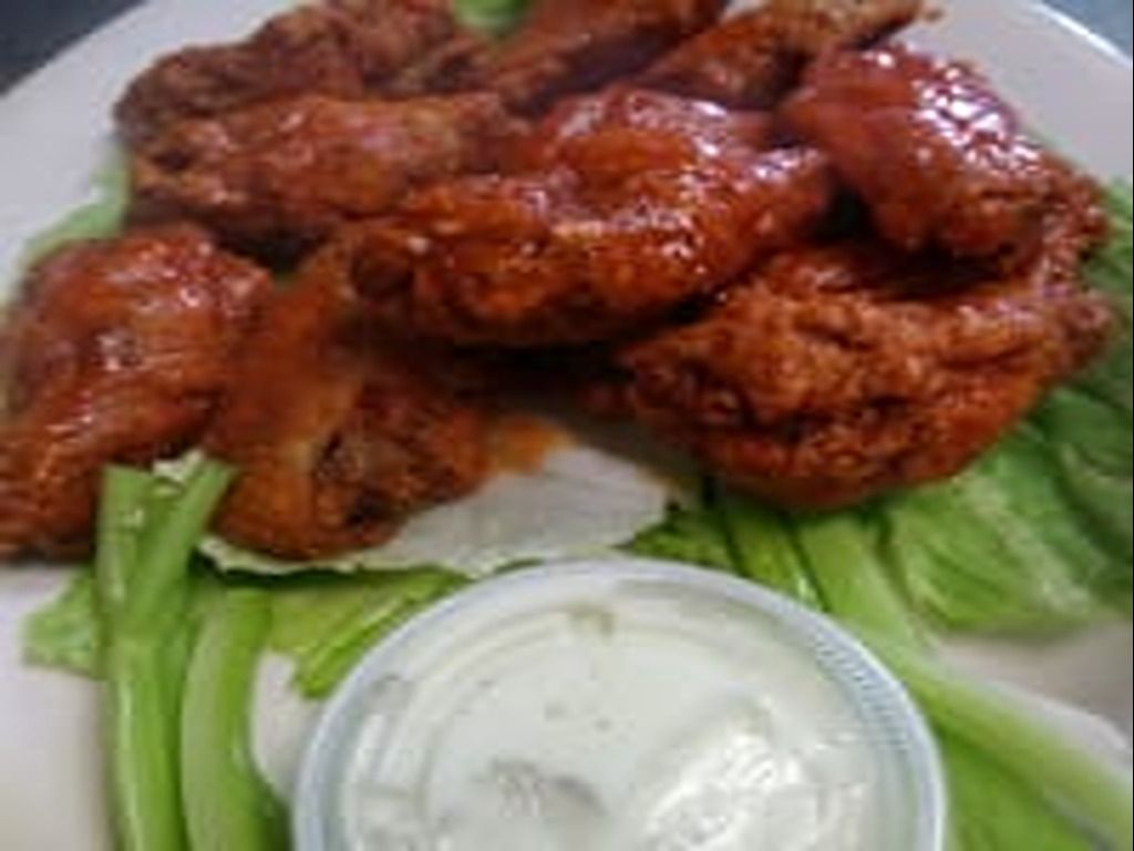 Buffalo Wings (9)