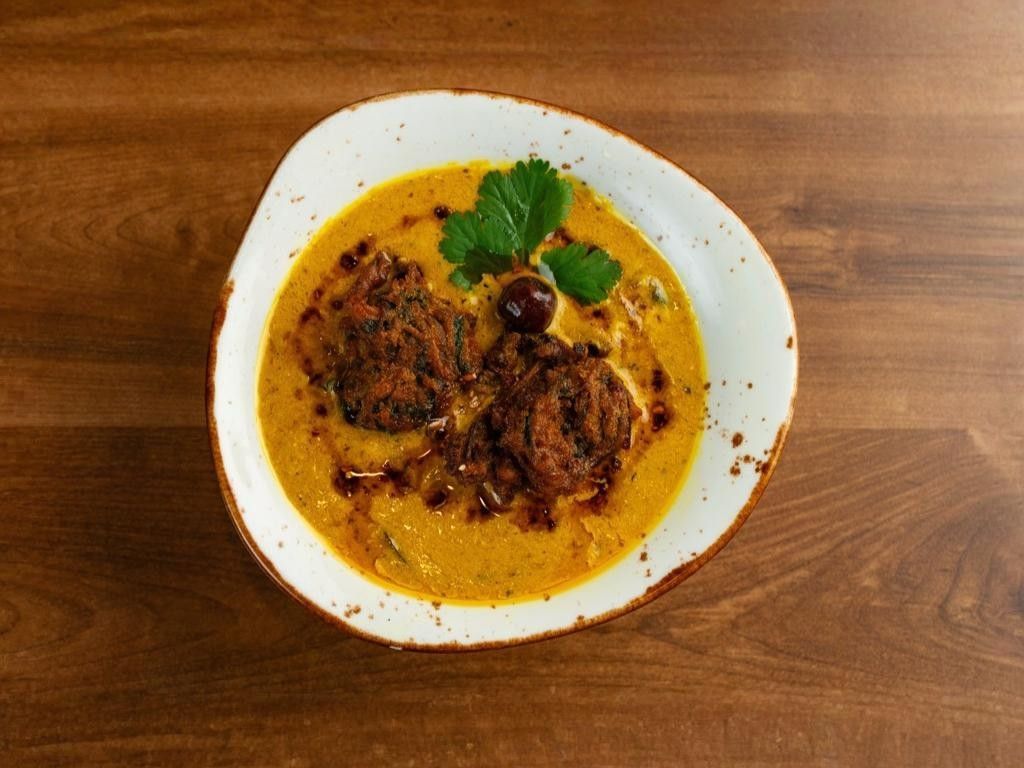 Punjabi Kadi Pakoda.