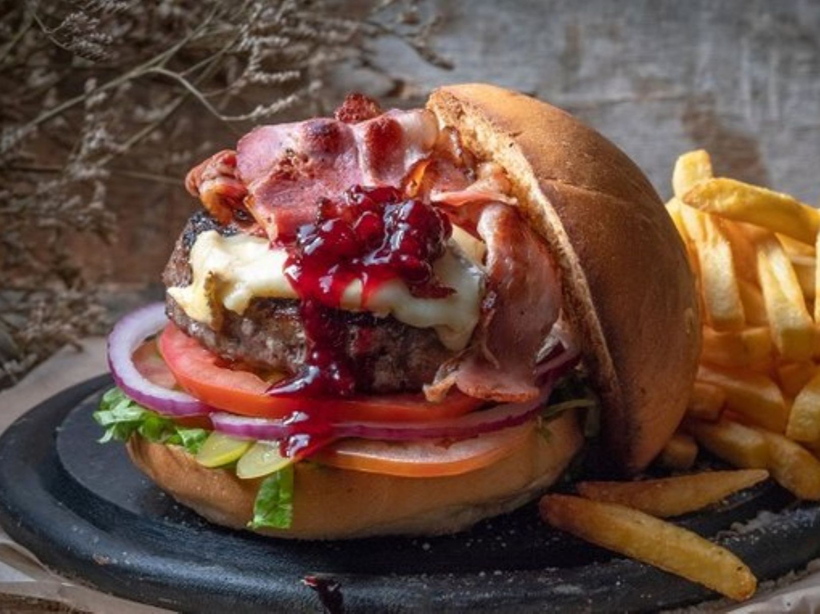 Delicious Gyros: A Mediterranean Delight
