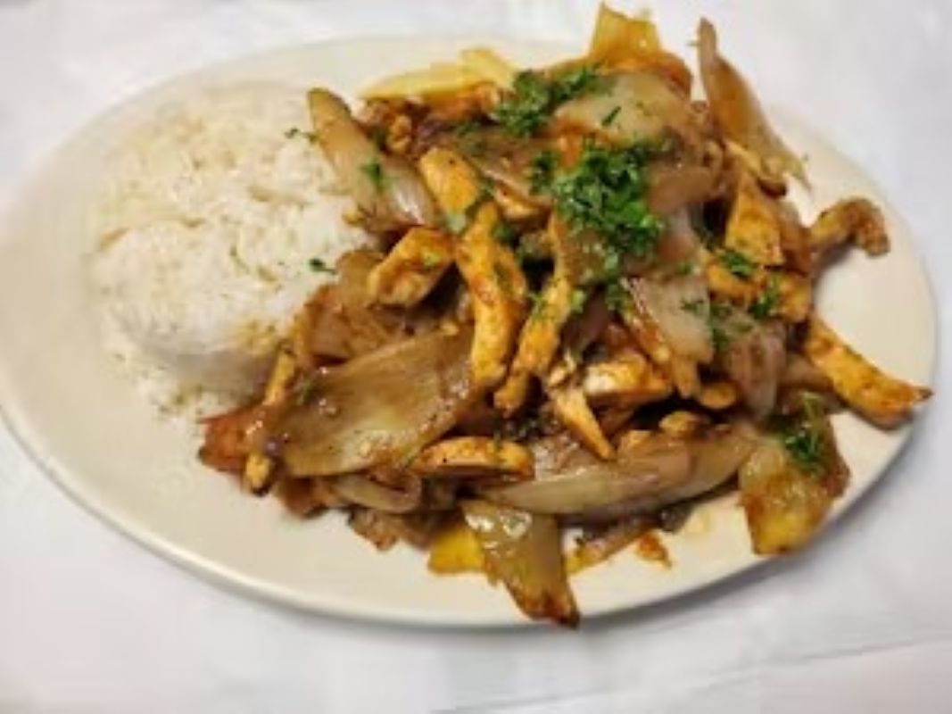 POLLO SALTADO.