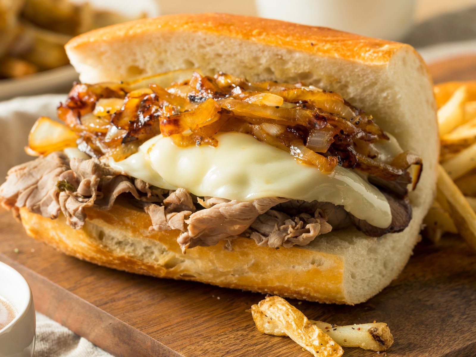 8" BEEF & HORESRADISH SAUCE.