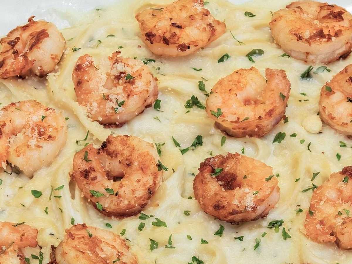 Shrimp Fettuccine Alfredo