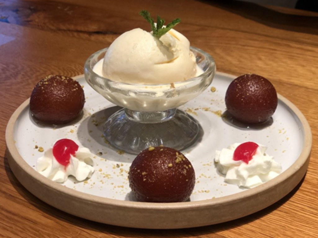 Gulab Jamun With Ice Cream.