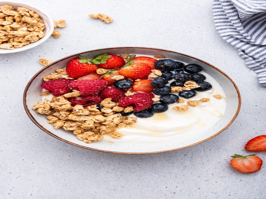 FRUIT BOWL GREEK YOGURT BASE
