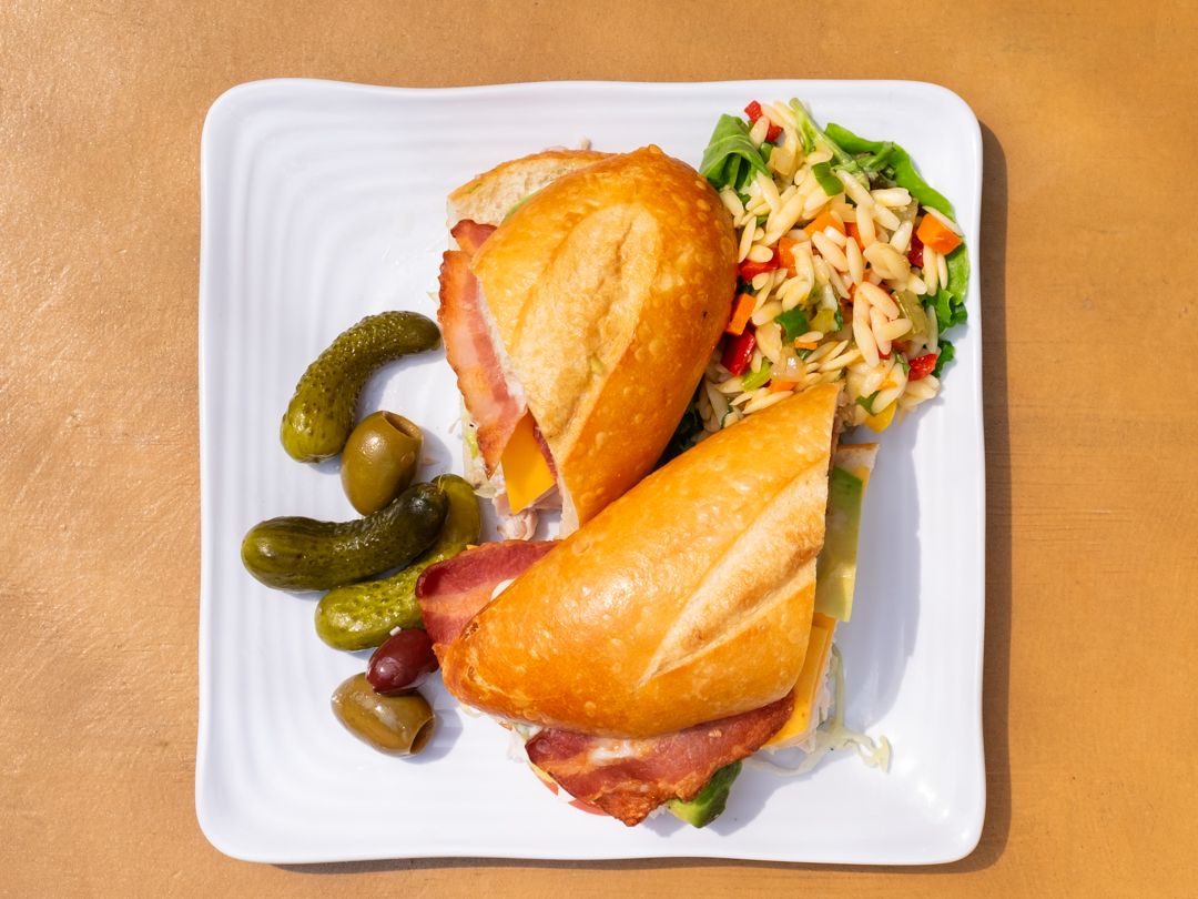 Applewood Smoked Club Sandwich