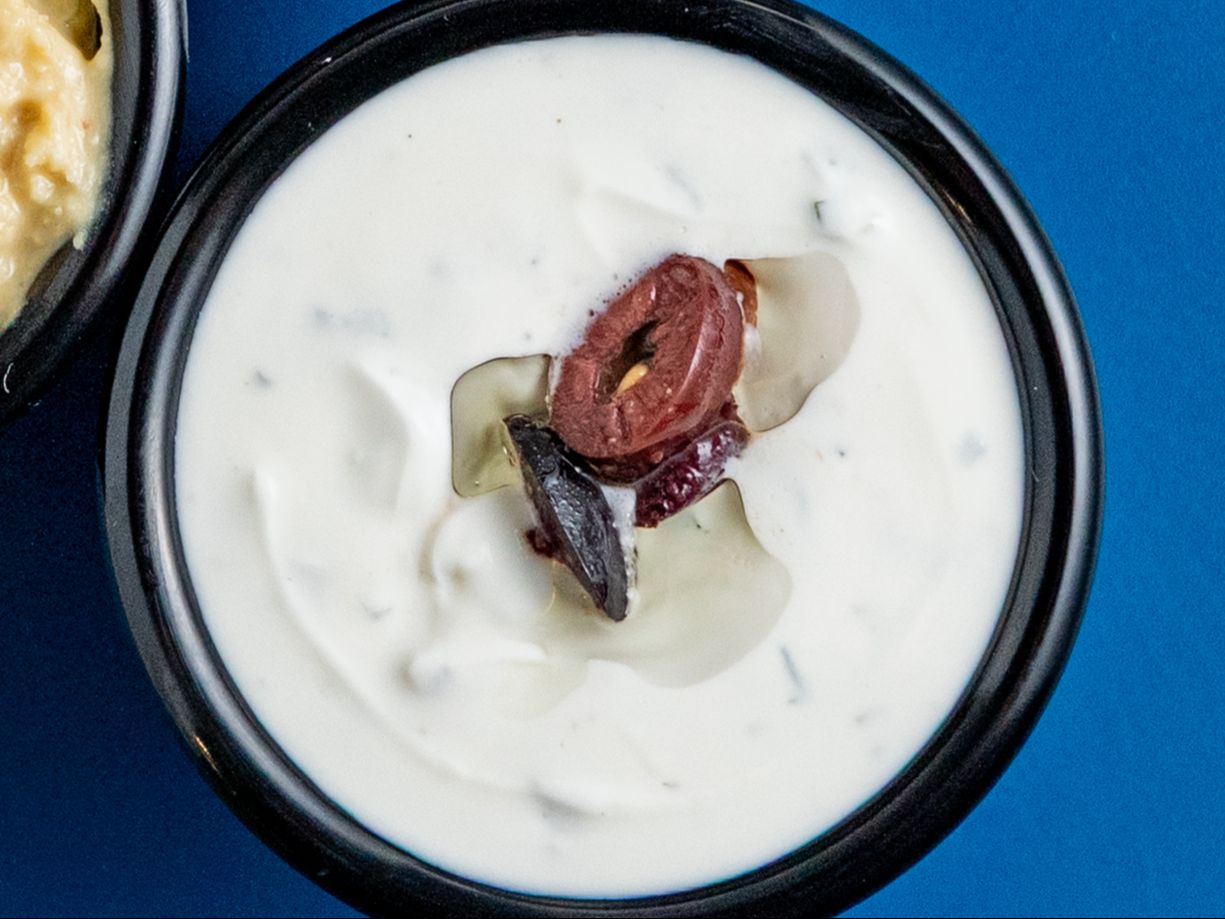 Sm Tzatziki Sauce.