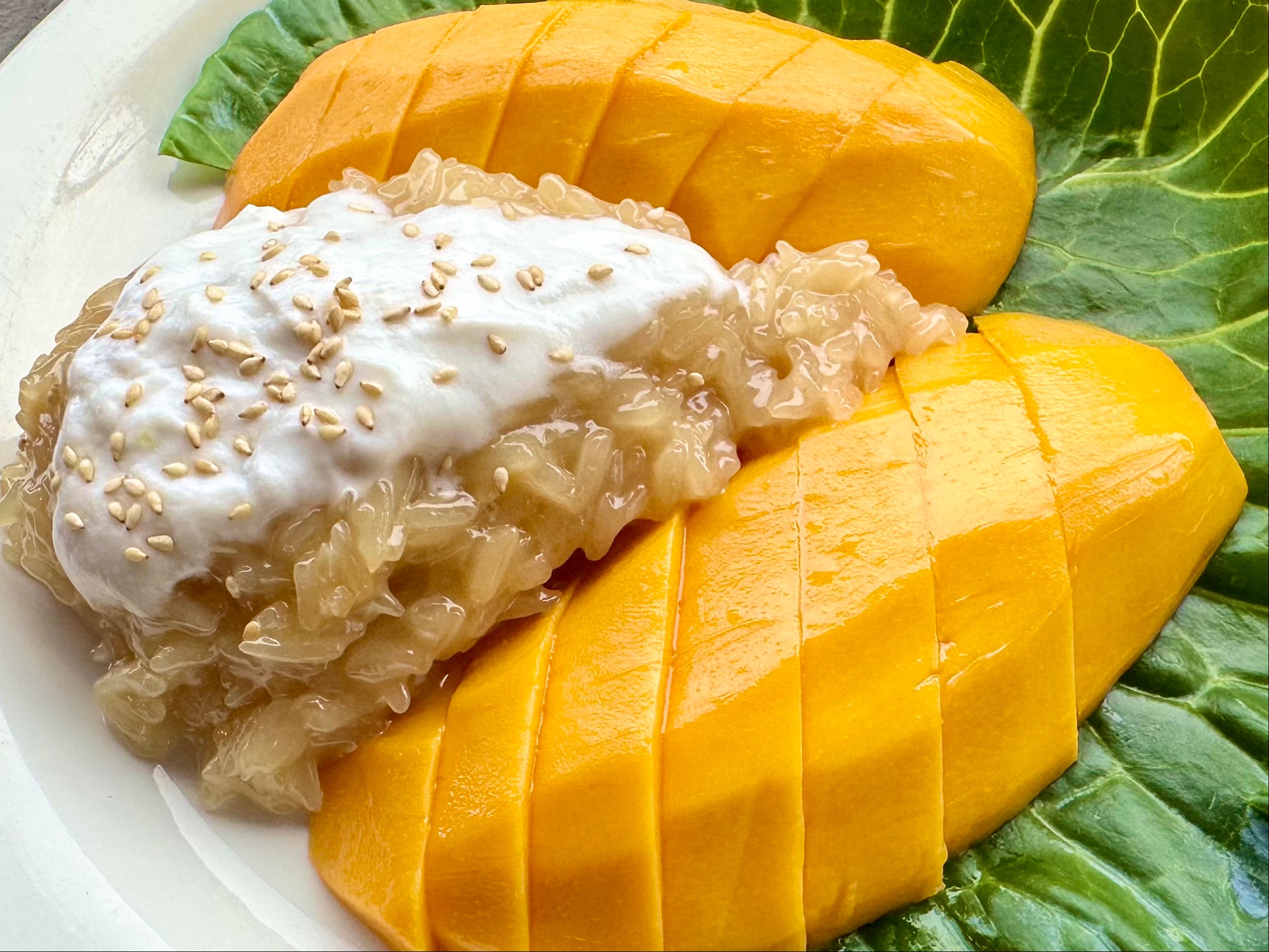 Sticky Rice Mango (Seasonal) ข้าวเหนียวมะม่วง.