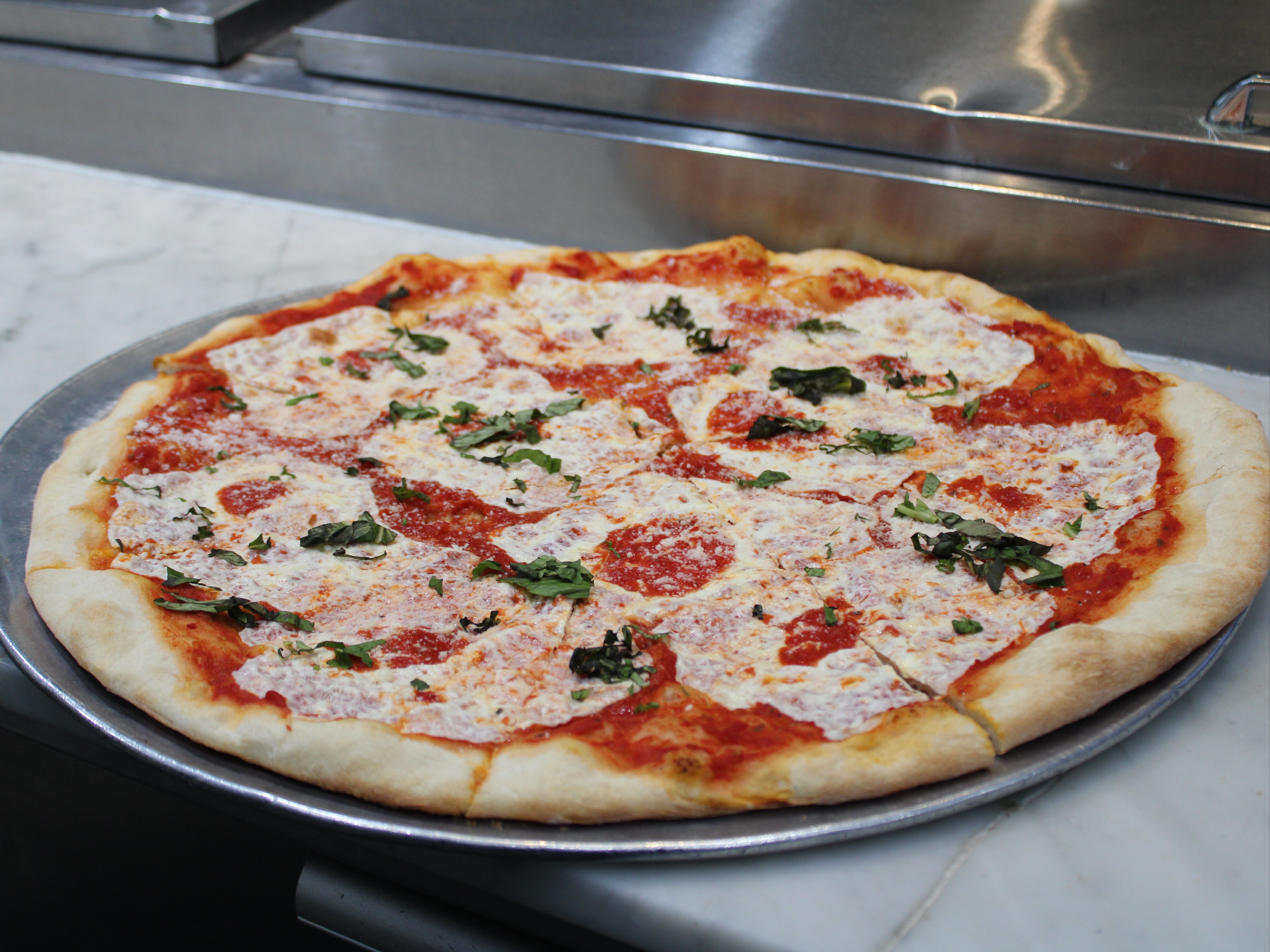 Margherita Pizza - LG