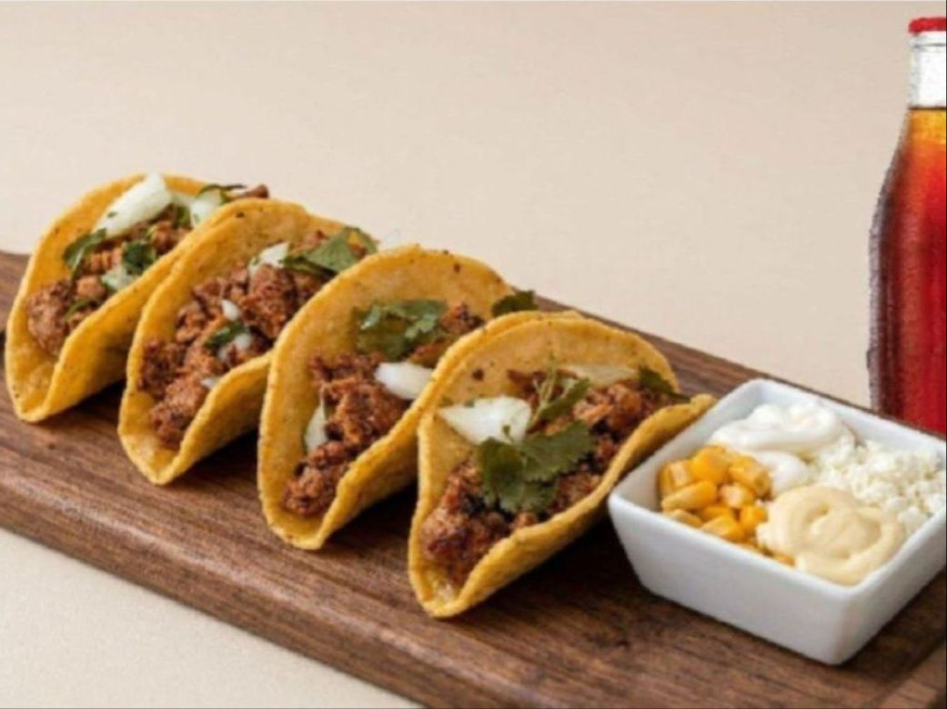 #6 (4 St Tacos 1 Elote  And Drink