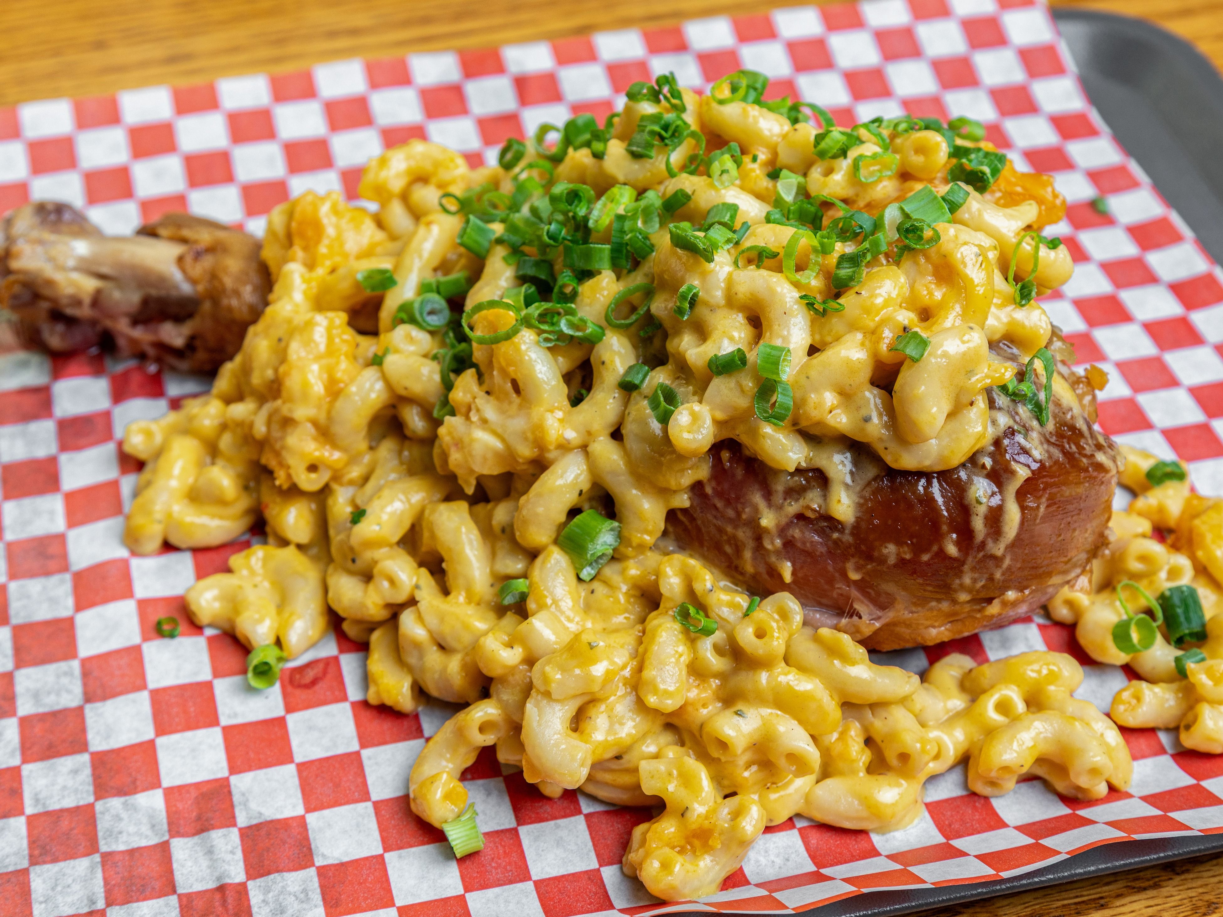 Mac & Cheese Turkey Leg