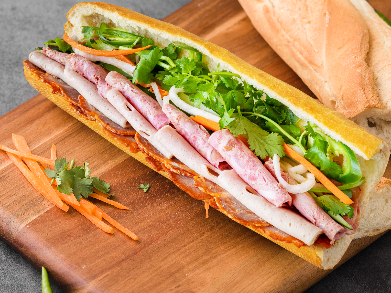 B1. SPECIAL BÁNH MÌ / Đặc Biệt