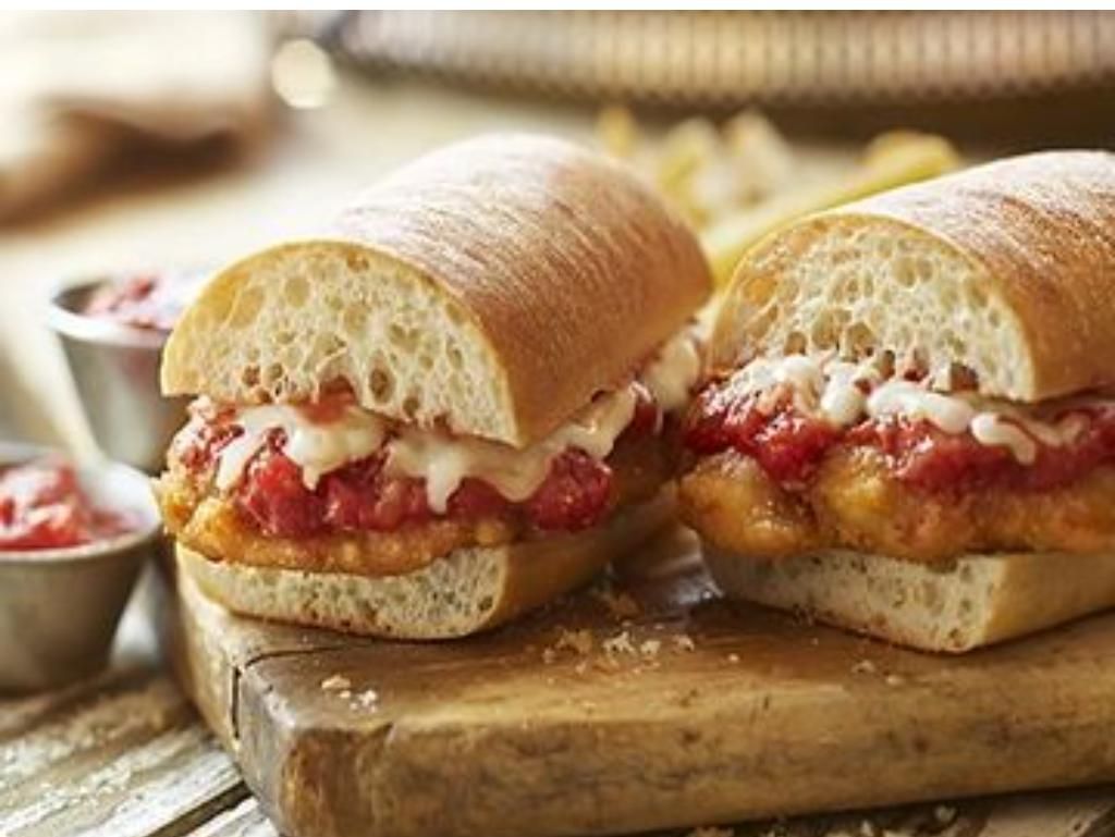 Camarones A La Parmegiana.