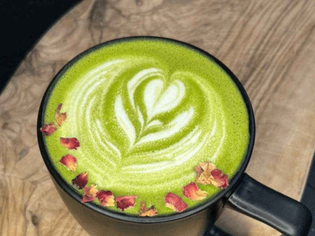 Honey lavender Matcha Latte 16oz