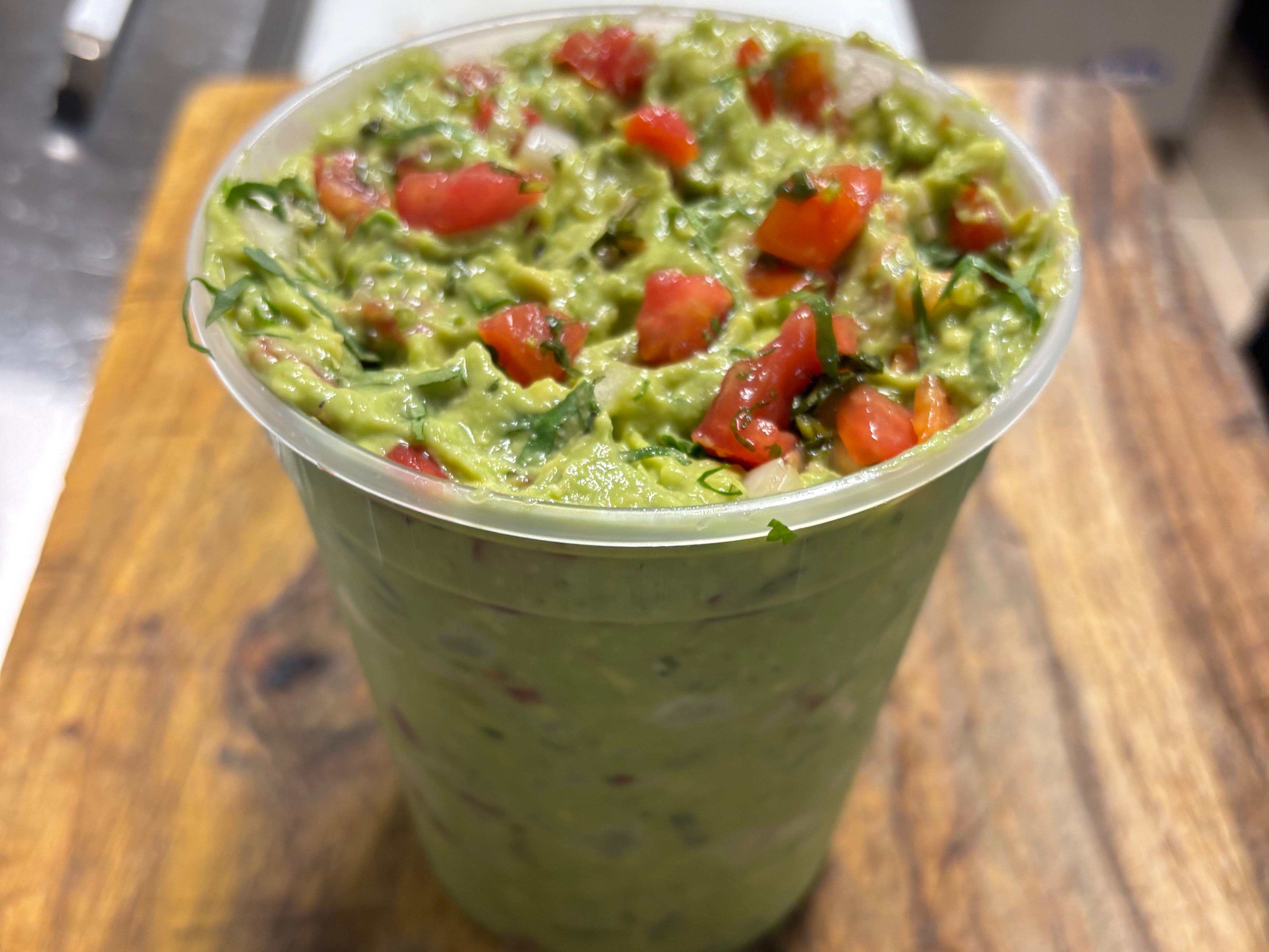 Guacamole 32 oz.