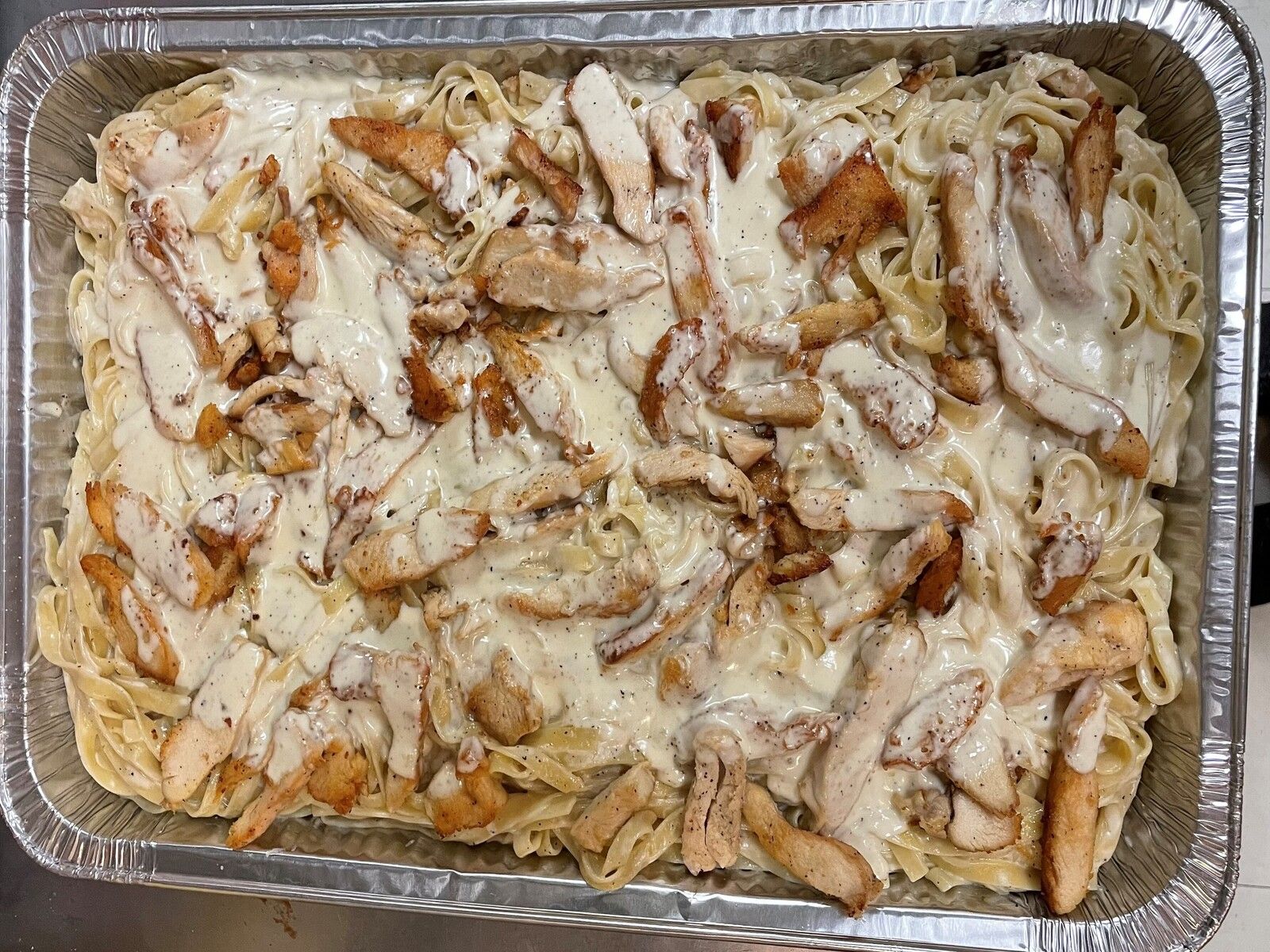 Chiken Fettucine Alfredo For 20 People.