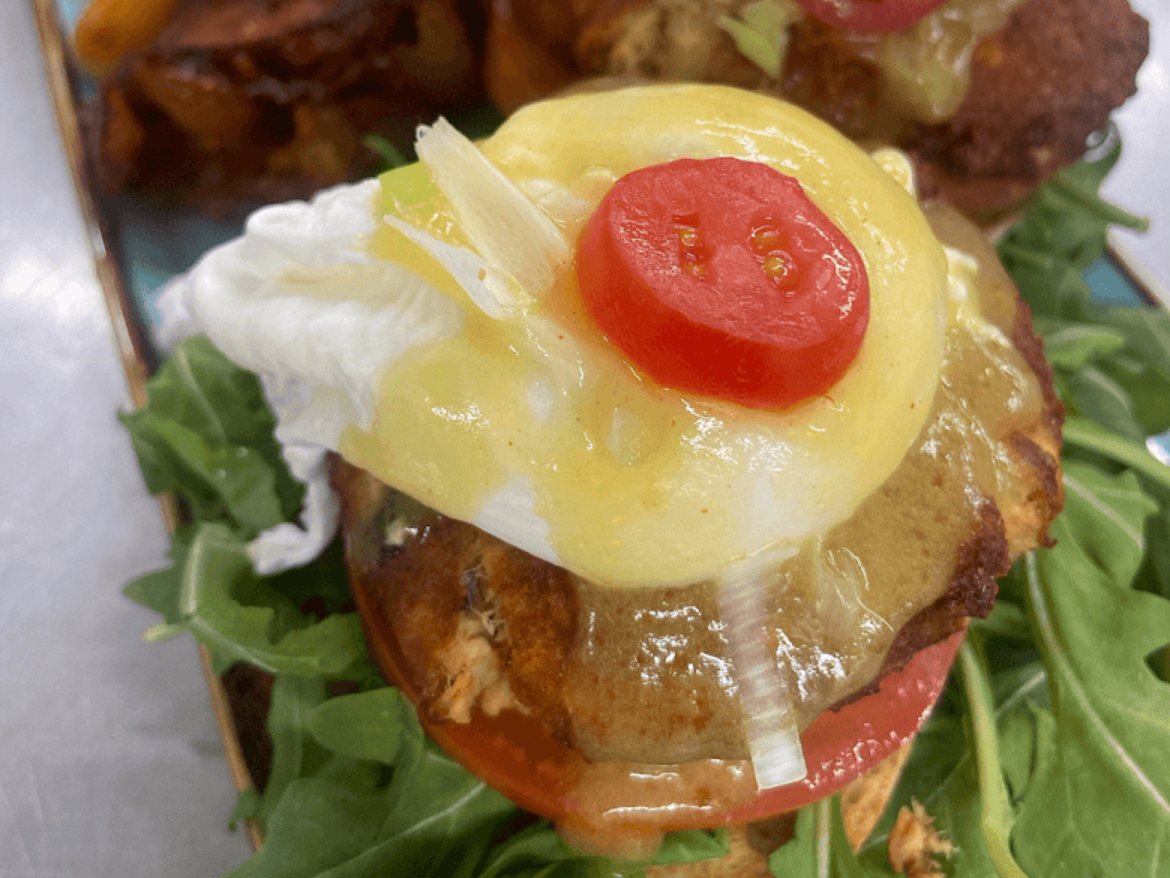 Salmon Cake Egg Benedict