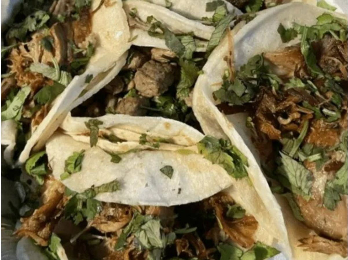 Tacos De Carnitas