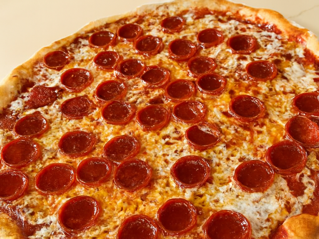 Hot Honey Pepperoni Pizza Chicago.