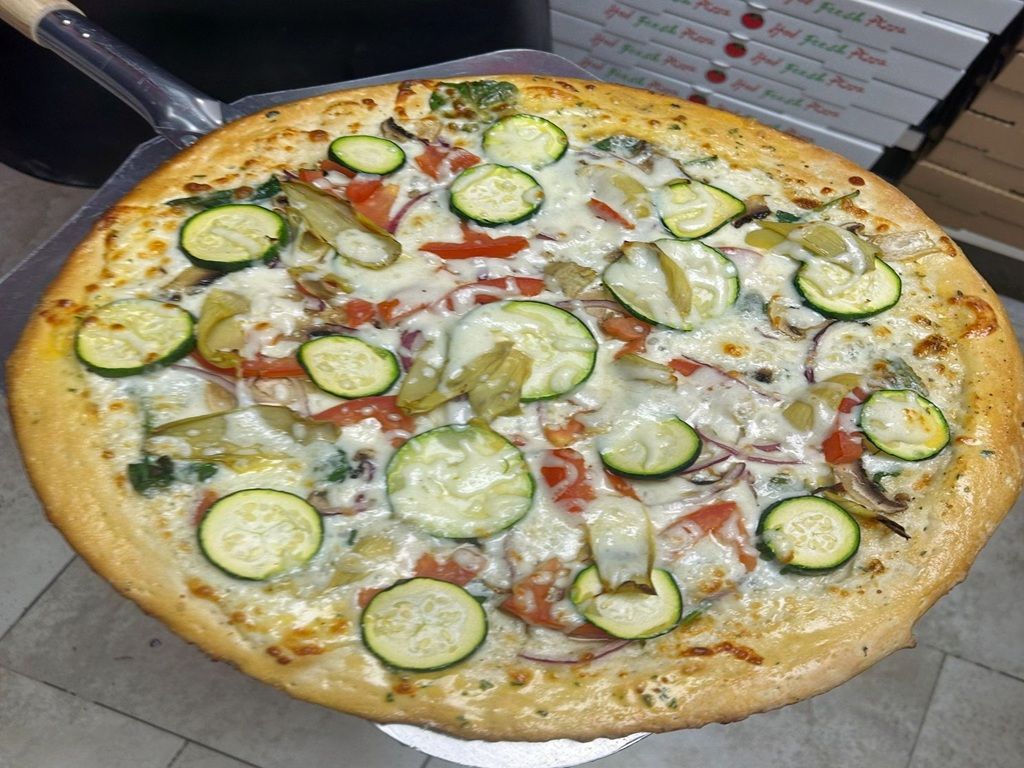 Cali Veggie Pizza.