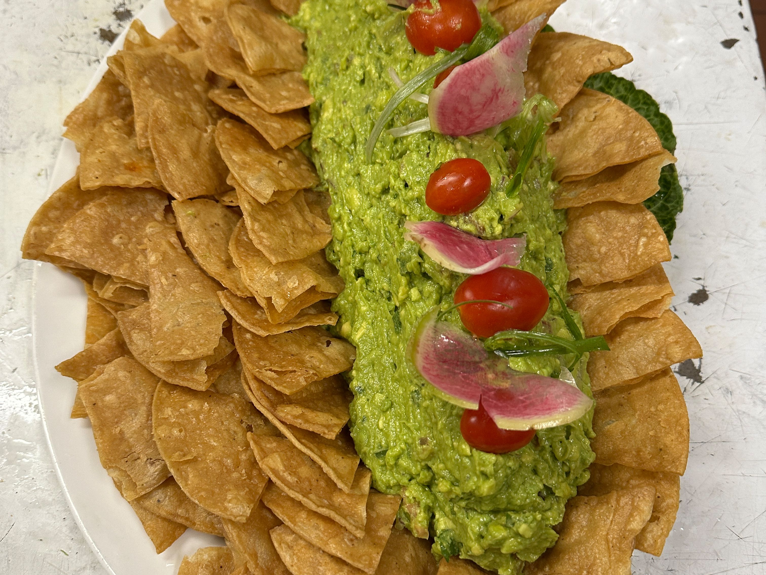 Guacamole & Chips (C).