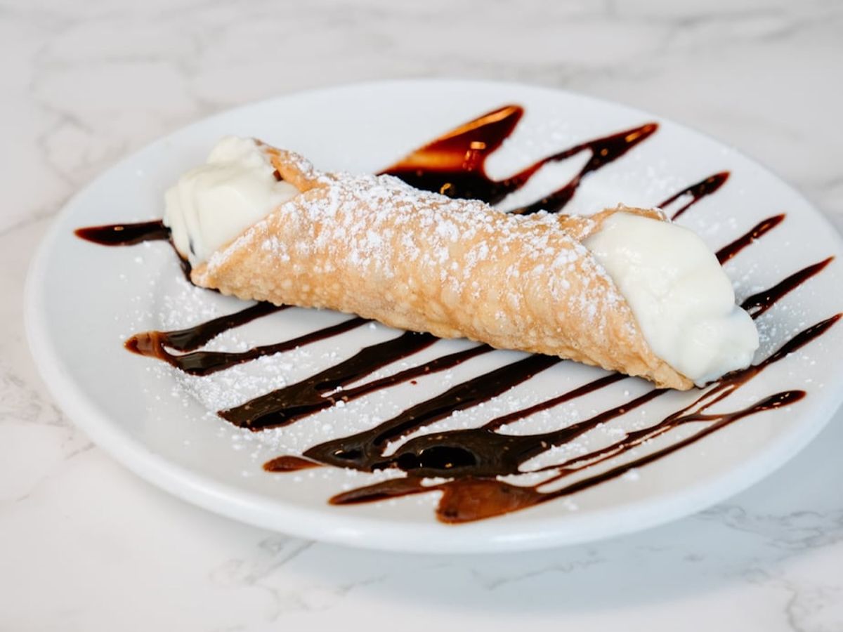 Cannolli.