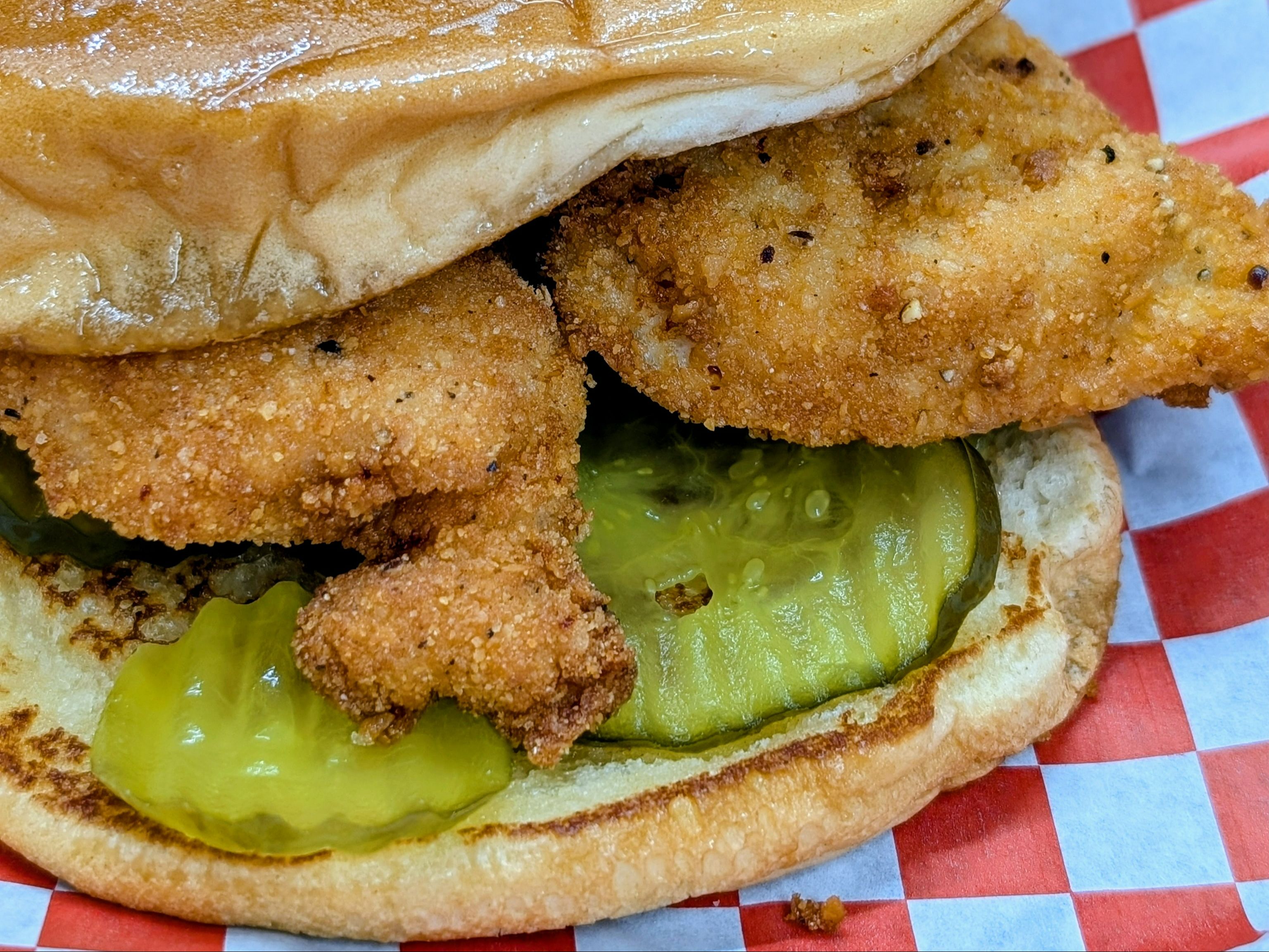 Chicken  Sandwich W/Zee's Sauce.