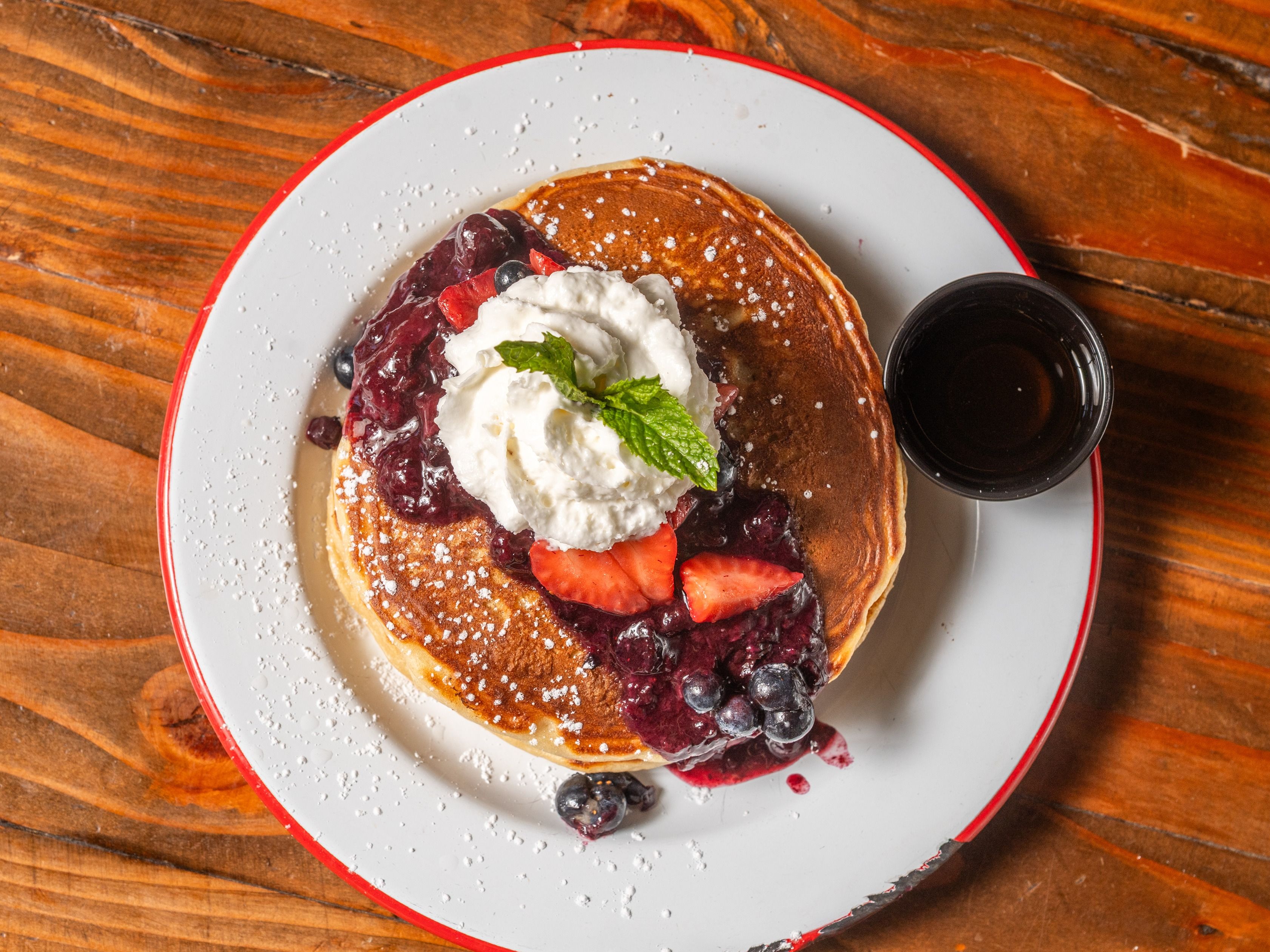 A Mora Mora Pancakes.