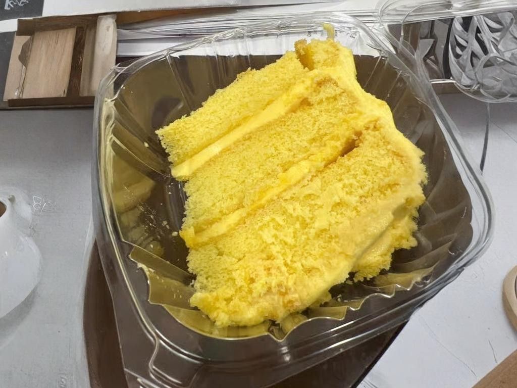Lemon Cake.