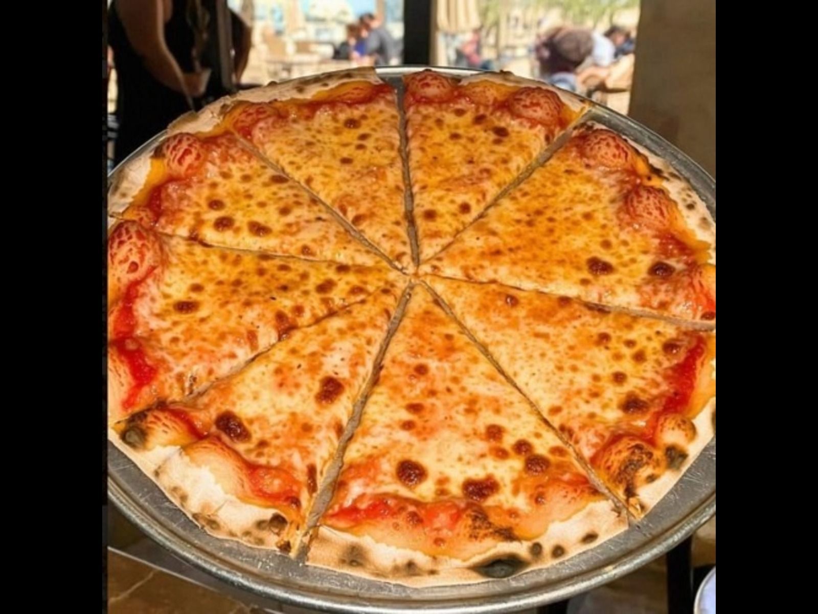 CHEESE PIZZA BIG BABY.