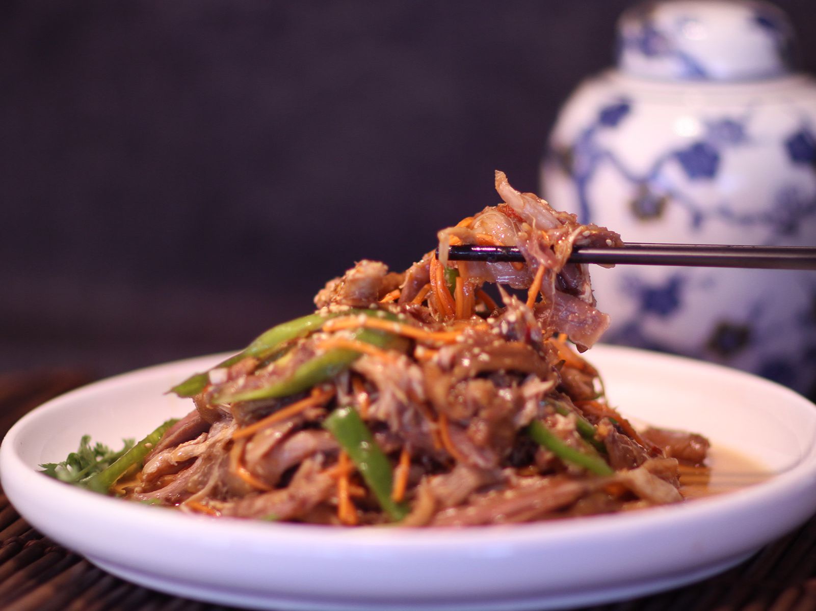 Salade de Poulet Spécial de la Maison Épicé