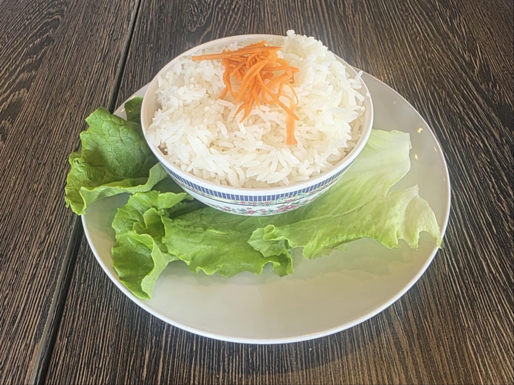 Mov Txua (Jasmine Rice).