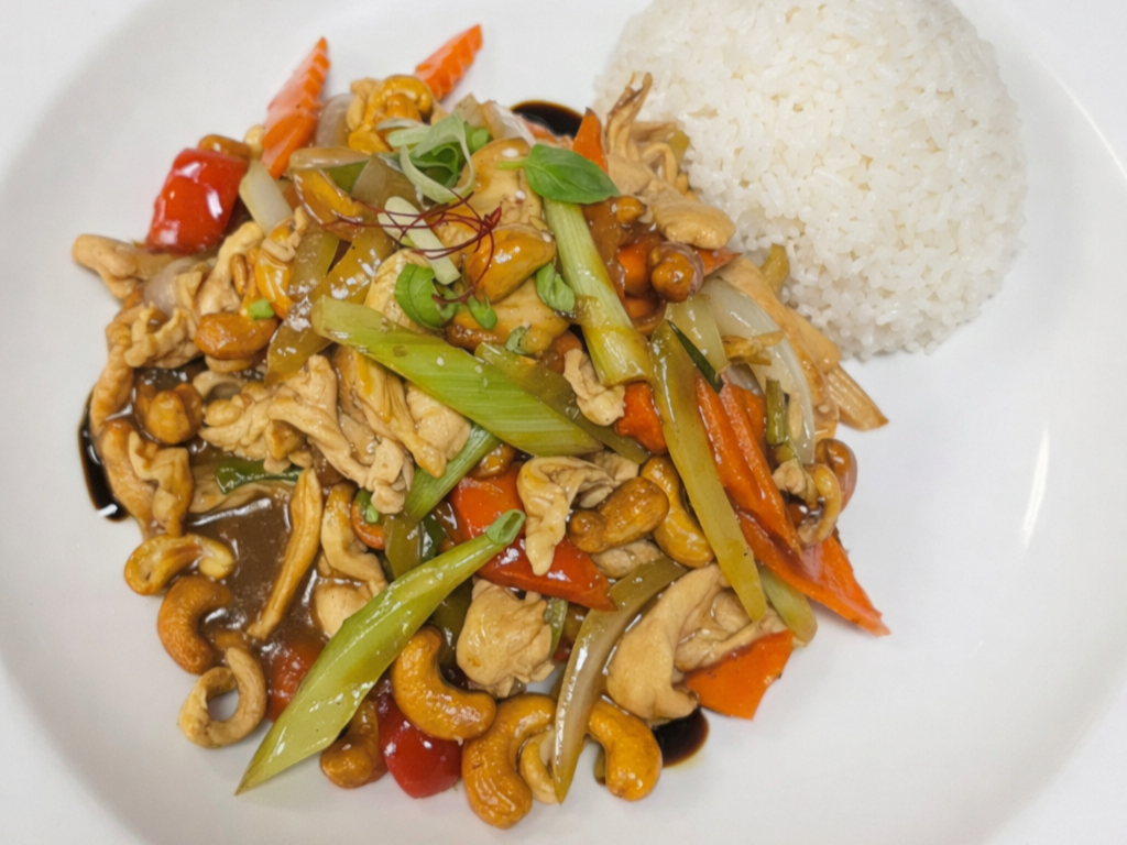 Cashew Sauce (L).
