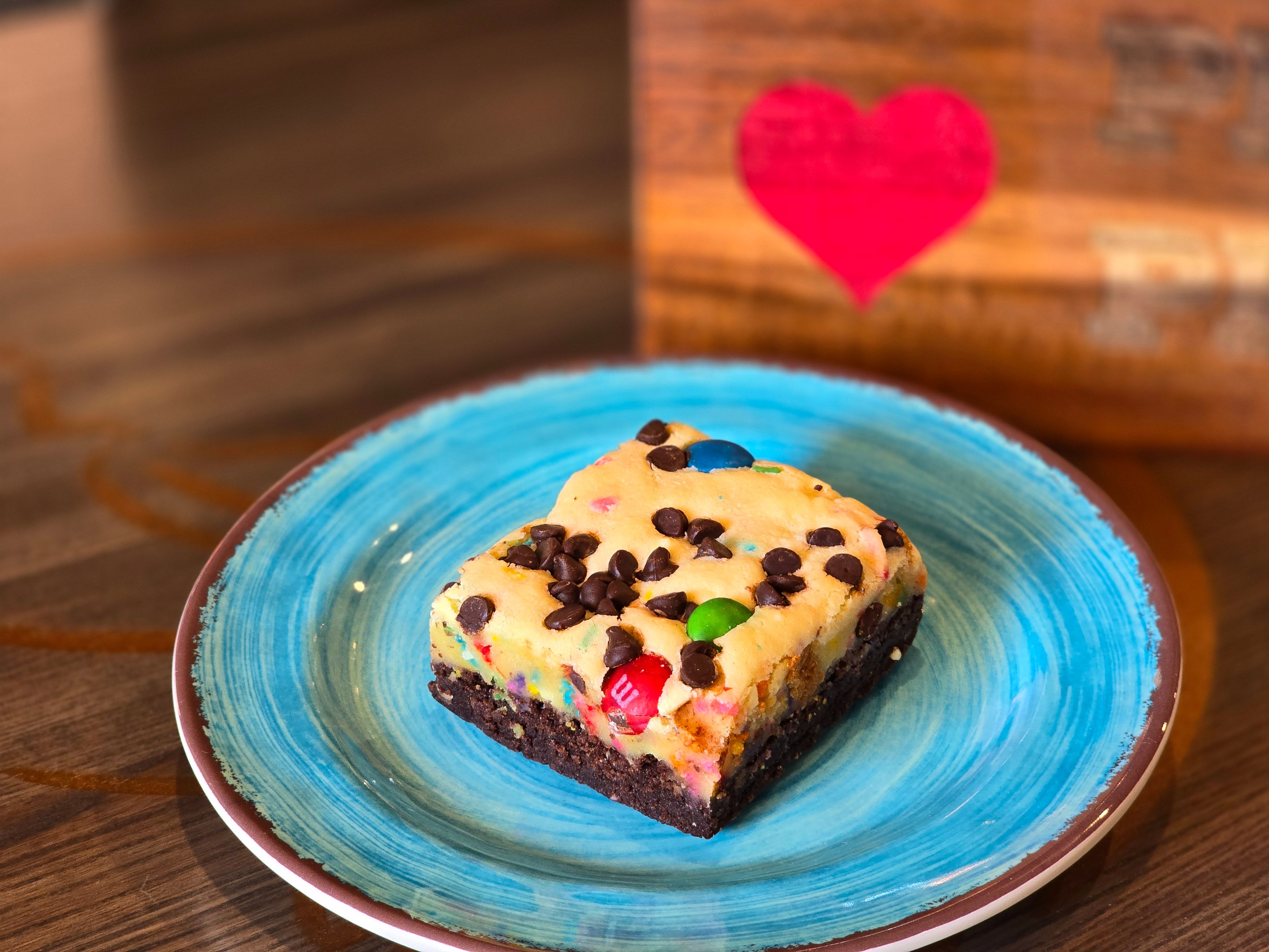 KILLER FUDGE KITCHEN SINK BROWNIE.