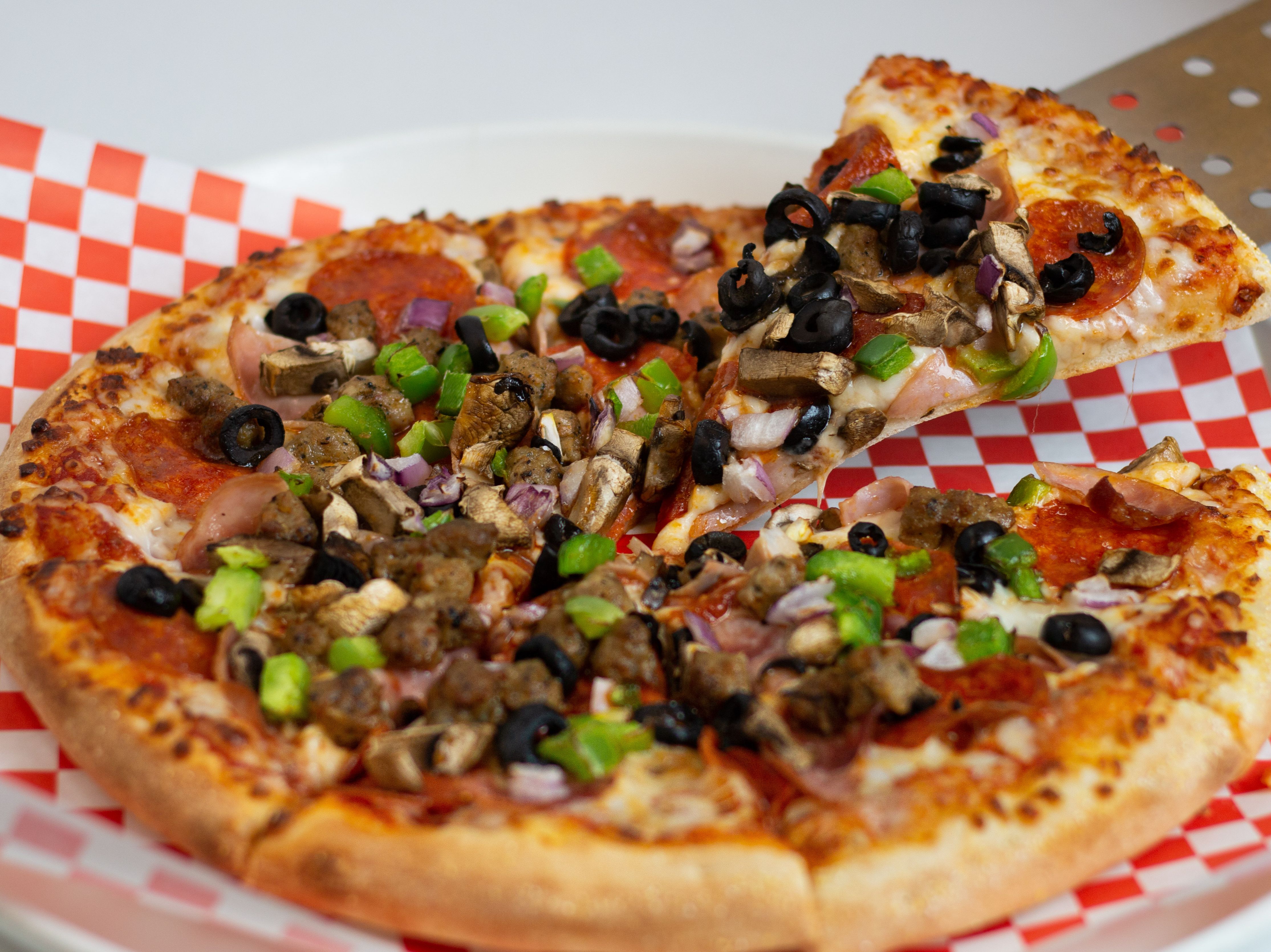 12" Party Pizza.