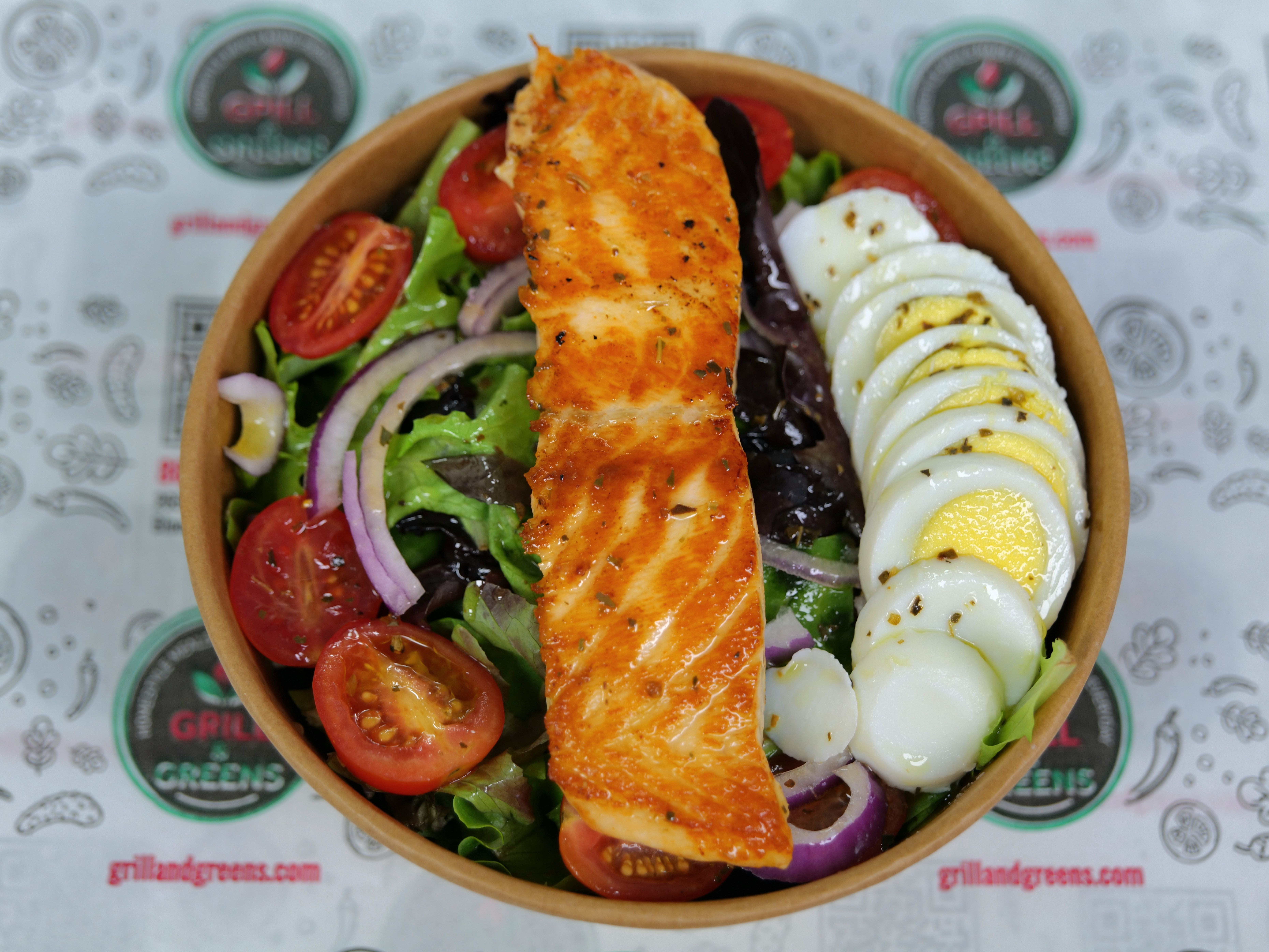 Grilled Salmon w/House Salad - Catering(Min. 10 People).
