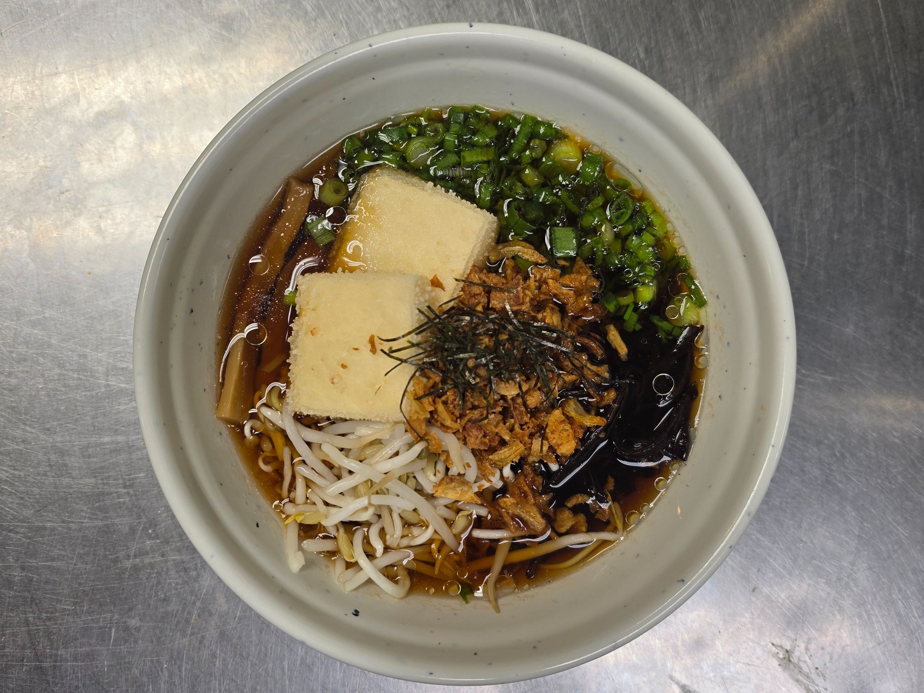 **TO GO** R12. Veggie Ramen.