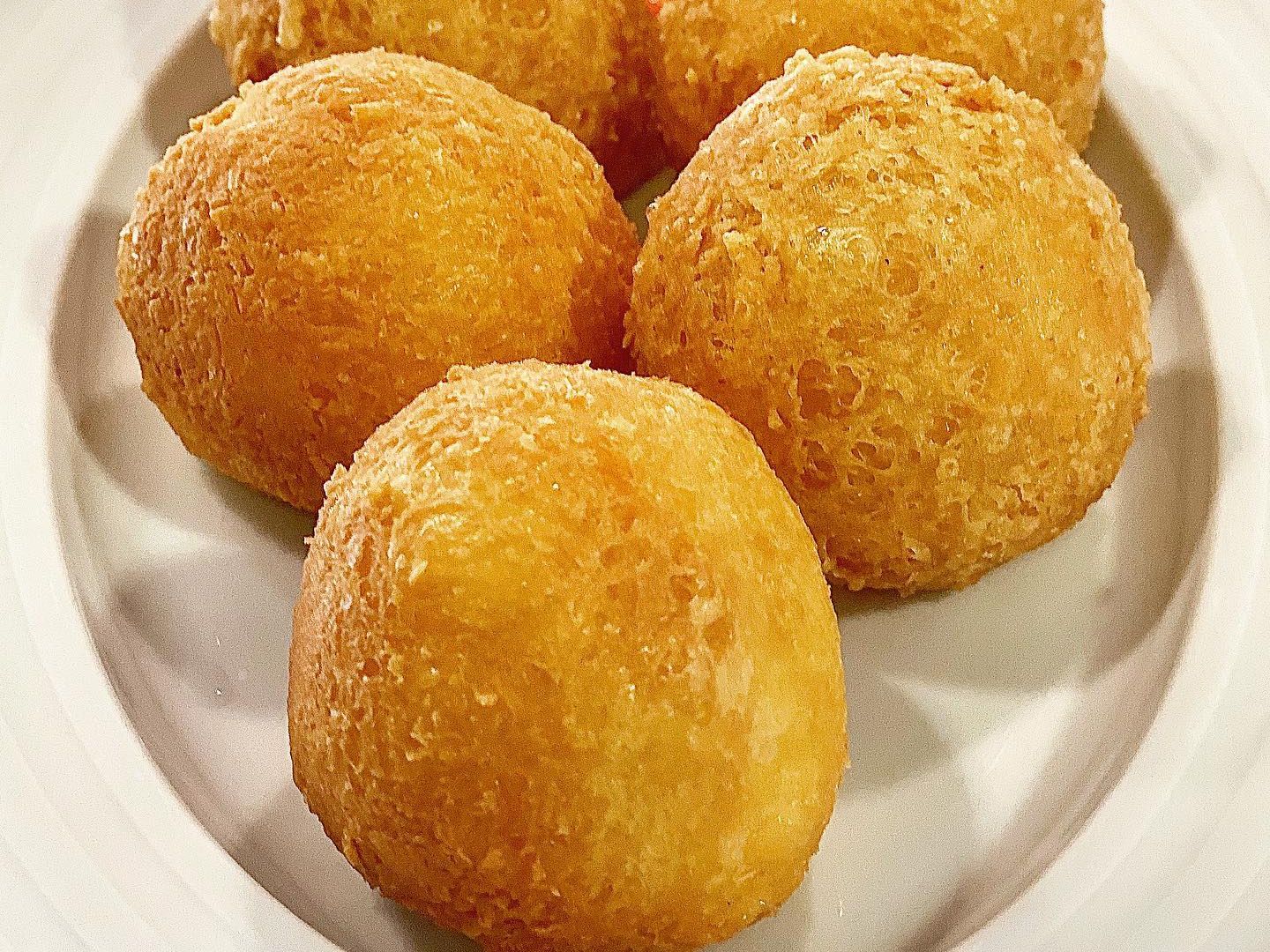 Cheese Balls (Half Tray).