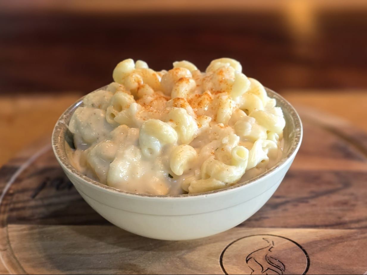 WORLD’S BEST MAC & CHEESE.