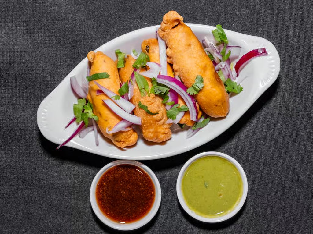 2.Cut Mirchi.