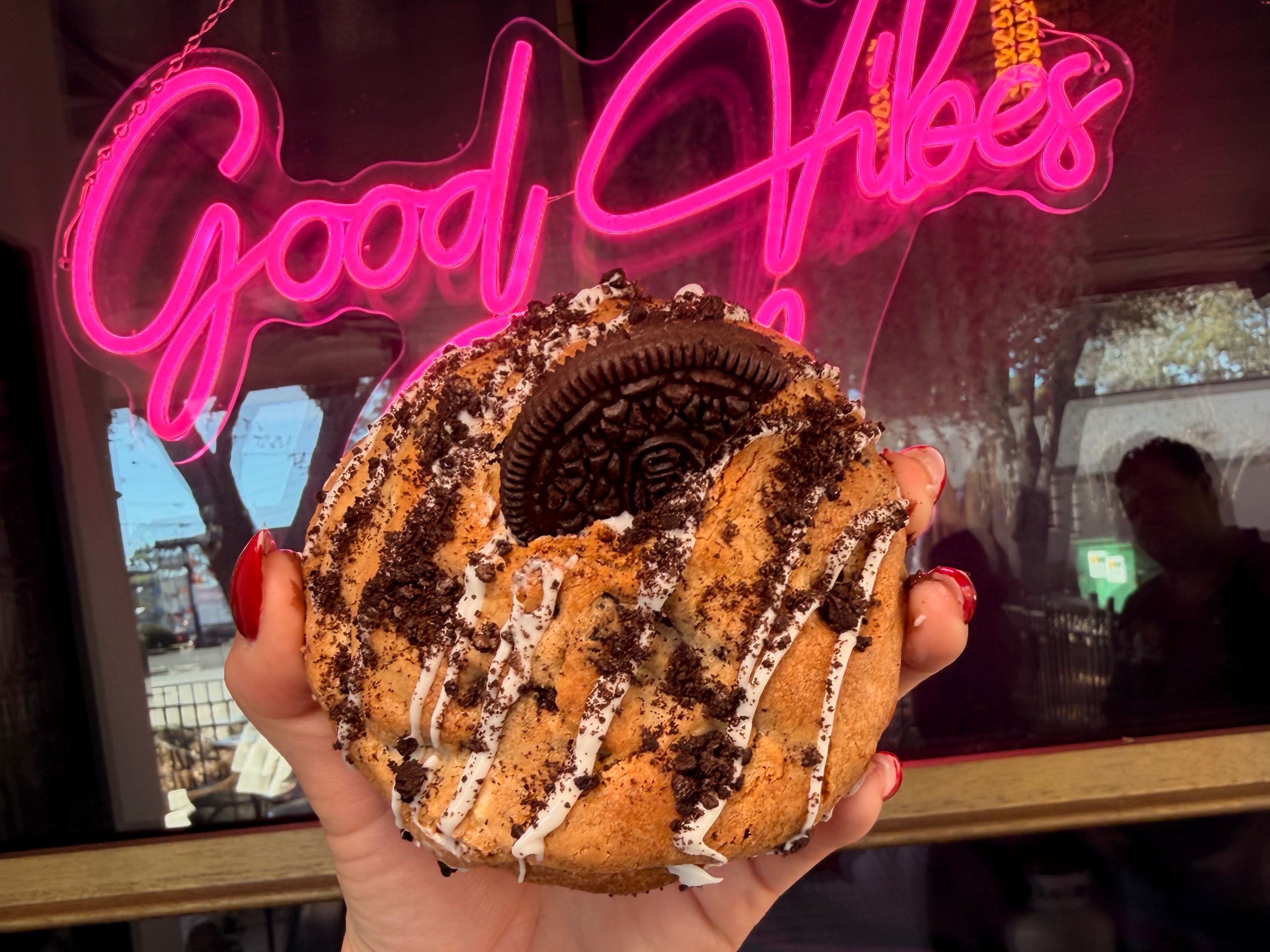 COOKIES & CREAM COOKIE 3 PACK