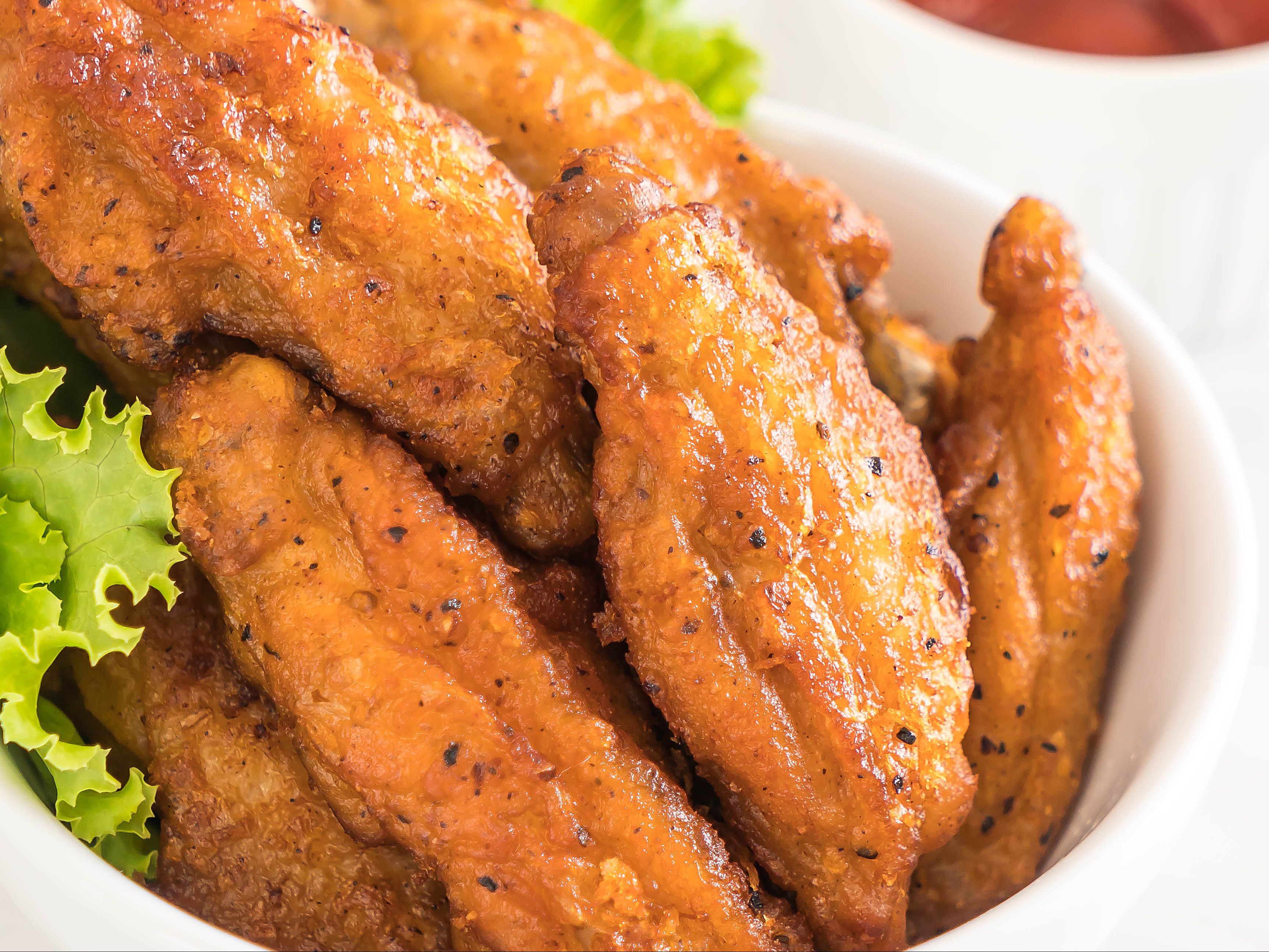 25 wings