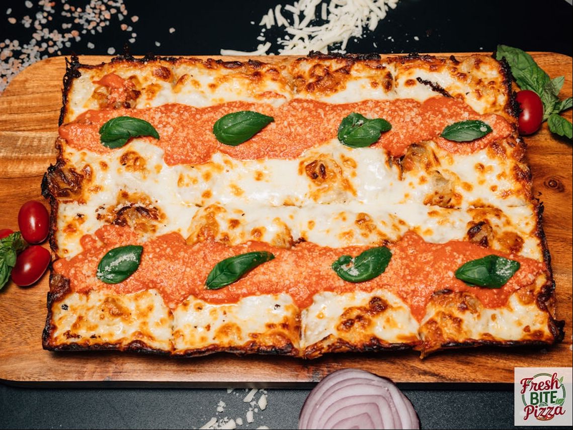 Vodka Pizza Small.