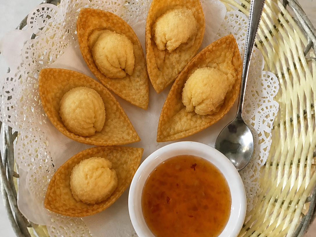 Crab Wontons.