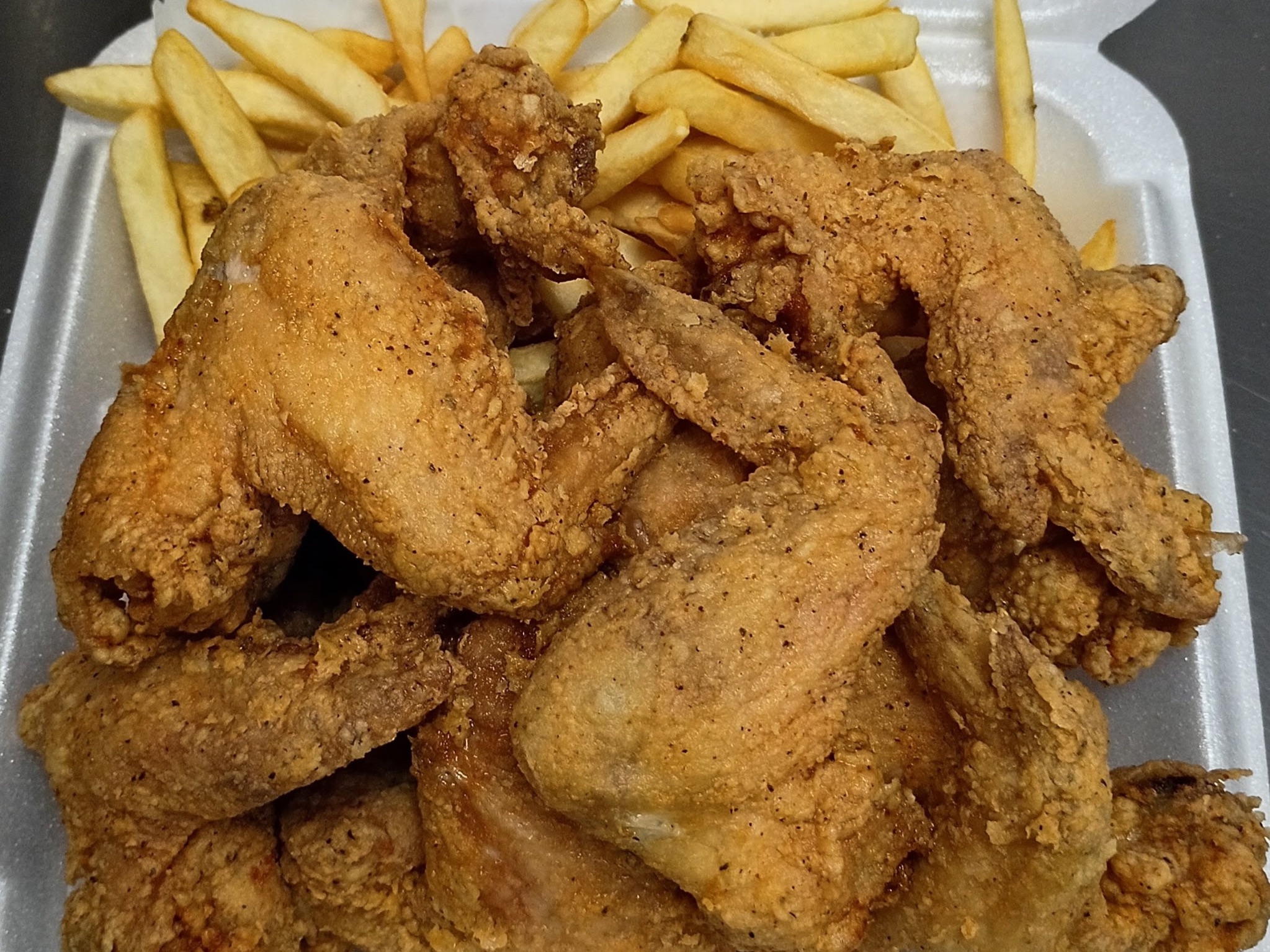 3 Whole Wings + Fries + Can Soda